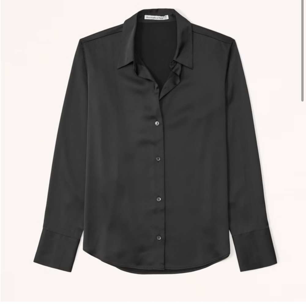 Abercrombie size small button down long sleeve top in black